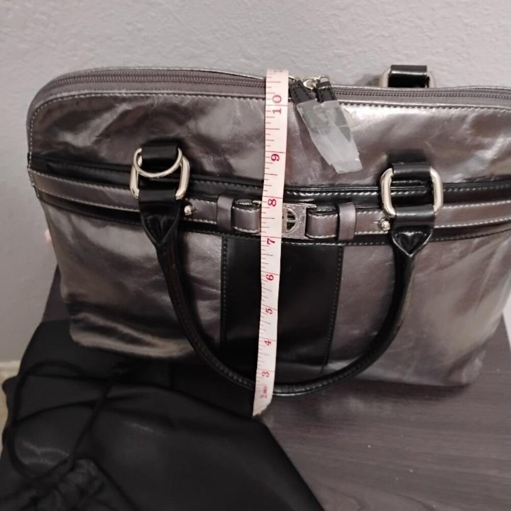 Gianni Bernini Crackled GunMetal Leather Hand/Crossbody Full Zip Around NWOT - Picture 9 of 11